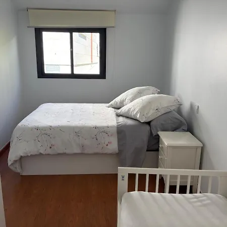 Casa Vacacional A 5 Min De Playa Y Bus Al Centro * ヴィーゴ
