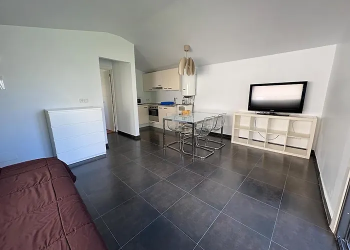 Casa de Férias Casa Vacacional A 5 Min De Playa Y Bus Al Centro Vigo